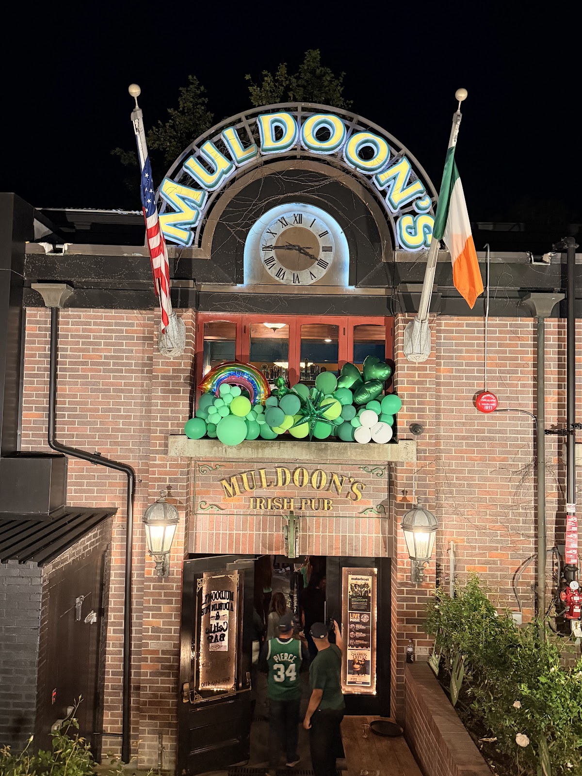 Muldoon's Irish Pub — Newport Beach