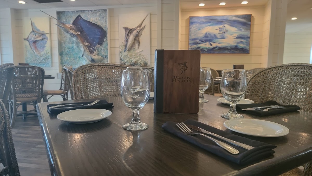 Black Marlin Bar & Grill — Dana Point