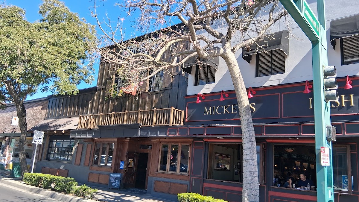 Mickey's Irish Pub — Fullerton