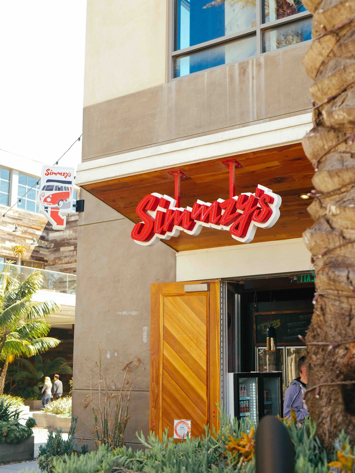 Misty's — Huntington Beach